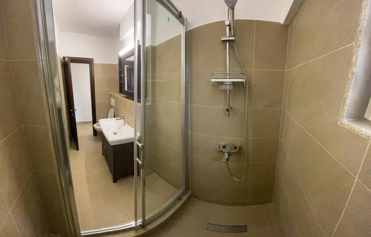 בוקרשט National Arena Mega Mall Elana Apartment מראה חיצוני תמונה